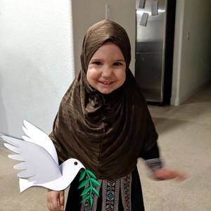 Meet your Posher, Em